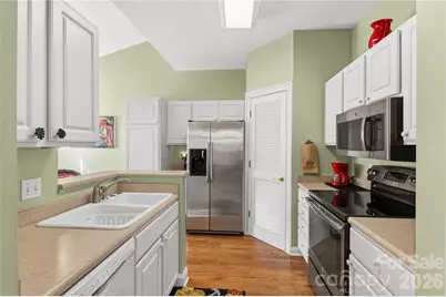 165 Ewbank Garden Drive, Hendersonville, NC 28791 - Photo 7