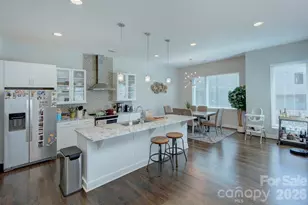 914 Westbrook Dr, Charlotte, NC 28202 - Photo 7