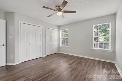 11207 Gold Pan Road, Charlotte, NC 28215 - Photo 9