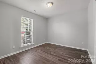 11207 Gold Pan Rd, Charlotte, NC 28215 - Photo 17