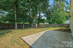 11207 Gold Pan Rd, Charlotte, NC 28215 - Photo 23