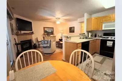 102 S Park Lane, Black Mountain, NC 28711 - Photo 15