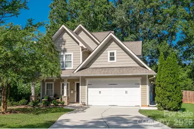 2562 Roseview Lane, Charlotte, NC 28205 - Photo 1