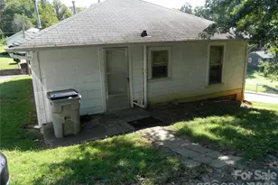 310 Reform St SW, Lenoir, NC 28645 - Photo 13