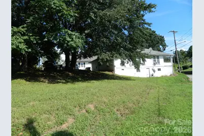 310 Reform Street SW, Lenoir, NC 28645 - Photo 15