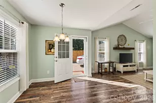 308 Llewellyn St, Belmont, NC 28012 - Photo 9