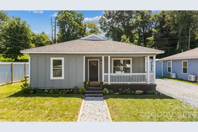 156 Edwards Avenue, Swannanoa, NC 28778 - Photo 1