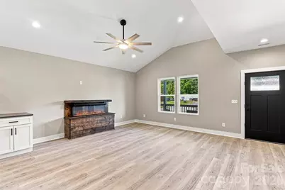 156 Edwards Avenue, Swannanoa, NC 28778 - Photo 9