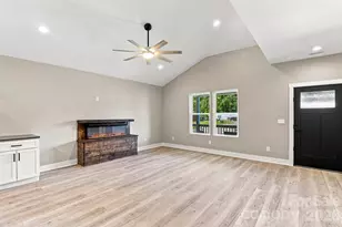 156 Edwards Ave, Swannanoa, NC 28778 - Photo 9