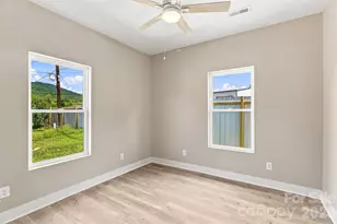 156 Edwards Ave, Swannanoa, NC 28778 - Photo 19