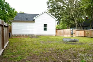 302 Cedar St, Lancaster, SC 29720 - Photo 3
