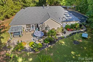 1566 Dirt Rd, Lancaster, SC 29720 - Photo 3