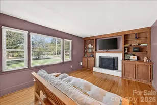 1442 Plumcrest Dr, Charlotte, NC 28216 - Photo 5