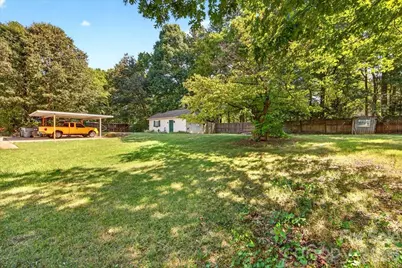 1442 Plumcrest Drive, Charlotte, NC 28216 - Photo 23