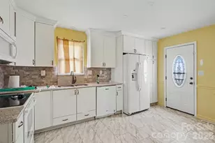 422 Grove St, Salisbury, NC 28144 - Photo 5