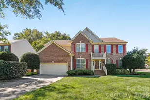 704 Meadow Lake Dr, Matthews, NC 28105 - Photo 1