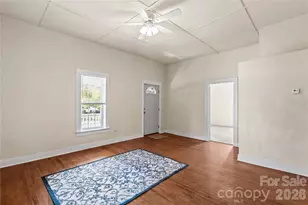 209 E Wilson Ave, Mooresville, NC 28115 - Photo 9
