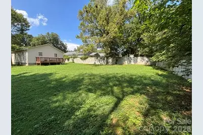 421 Jones Street, Charlotte, NC 28208 - Photo 3