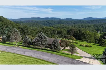 93 Orchard Hill, Saluda, NC 28773 - Photo 5