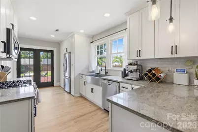 700 Woodruff Place, Charlotte, NC 28208 - Photo 11