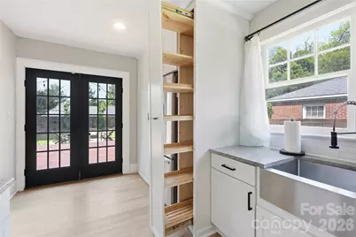700 Woodruff Place, Charlotte, NC 28208 - Photo 15