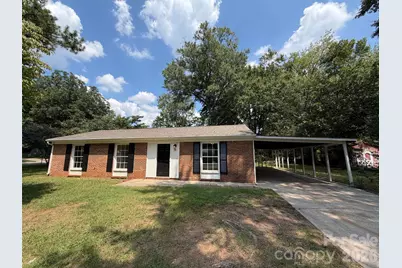 728 Milan Road E, Charlotte, NC 28216 - Photo 1
