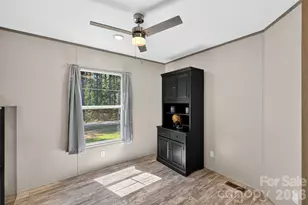 316 Oak Grove Rd, Landrum, SC 29356 - Photo 15