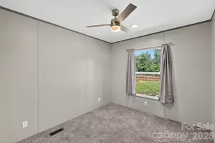 316 Oak Grove Rd, Landrum, SC 29356 - Photo 19