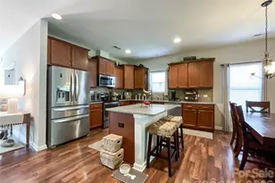 2005 Yellow Daisy Dr, Matthews, NC 28104 - Photo 11