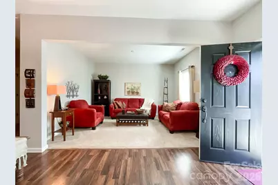 2005 Yellow Daisy Drive, Matthews, NC 28104 - Photo 3
