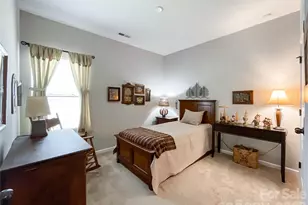 2005 Yellow Daisy Dr, Matthews, NC 28104 - Photo 7