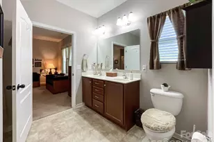 2005 Yellow Daisy Dr, Matthews, NC 28104 - Photo 25
