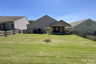 2005 Yellow Daisy Dr, Matthews, NC 28104 - Photo 31