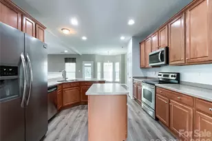 1112 Tranquil Falls Ln, Matthews, NC 28104 - Photo 7