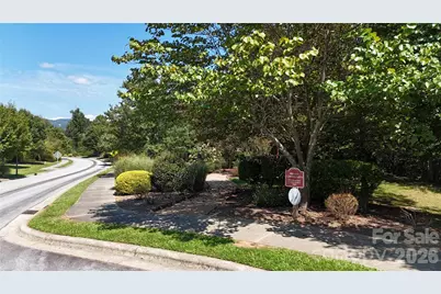105 Creekwalk Lane, Hendersonville, NC 28792 - Photo 9