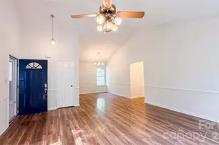 6223 Sunbridge Ct, Charlotte, NC 28269 - Photo 3