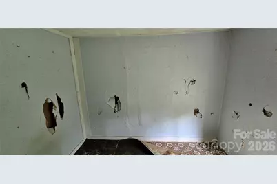 502 Healan Place NW, Lenoir, NC 28645 - Photo 13