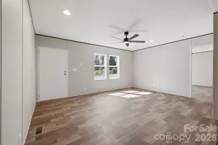 1028 Dorset Ln, Lincolnton, NC 28092 - Photo 5