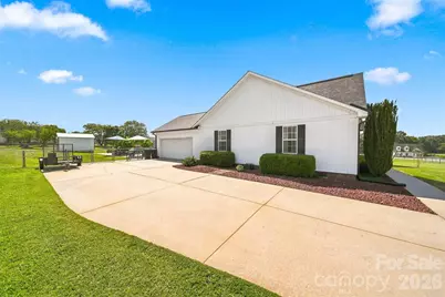 3294 Cascade Trail, Lincolnton, NC 28092 - Photo 5