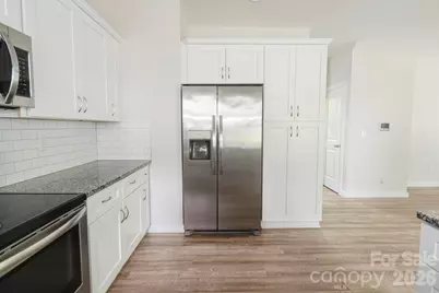 2908 Burgess Drive, Charlotte, NC 28208 - Photo 5