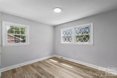 1539 Starbrook Drive, Charlotte, NC 28210 - Photo 9