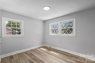 1539 Starbrook Dr, Charlotte, NC 28210 - Photo 9
