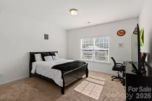9011 Evercrisp Ln, Charlotte, NC 28215 - Photo 25