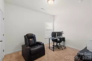 9011 Evercrisp Ln, Charlotte, NC 28215 - Photo 27