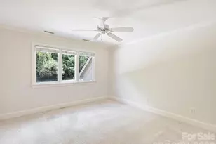 8929 Challis Hill Ln, Charlotte, NC 28226 - Photo 37
