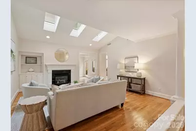 8929 Challis Hill Lane, Charlotte, NC 28226 - Photo 11