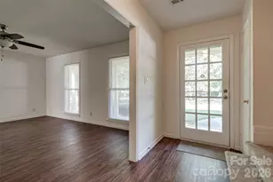 621 S Jackson Ave, Waxhaw, NC 28173 - Photo 5