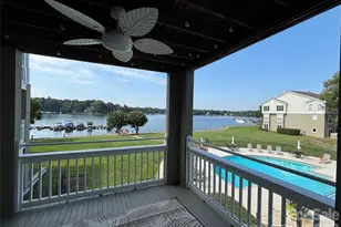 1332 Torrence Cir, Davidson, NC 28036 - Photo 7