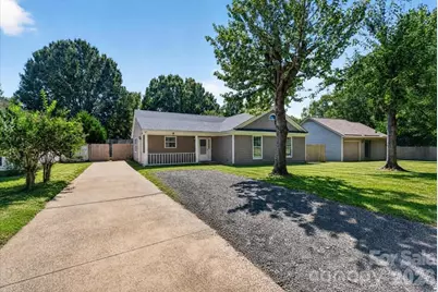 8006 Sheringham Way, Charlotte, NC 28227 - Photo 5