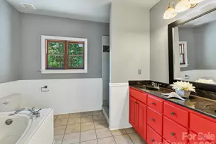 9821 Harvest Ln, Davidson, NC 28036 - Photo 13